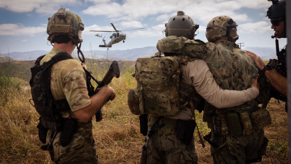 DVIDS - Images - Seahawk Weapons and Tactics Instructor (SWTI) Course ...