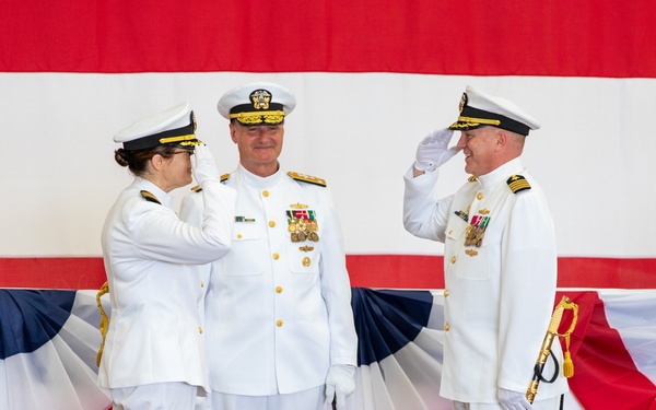 Capt. Jip Mosman Becomes Norfolk Naval Shipyard’s 111th Shipyard Commander
