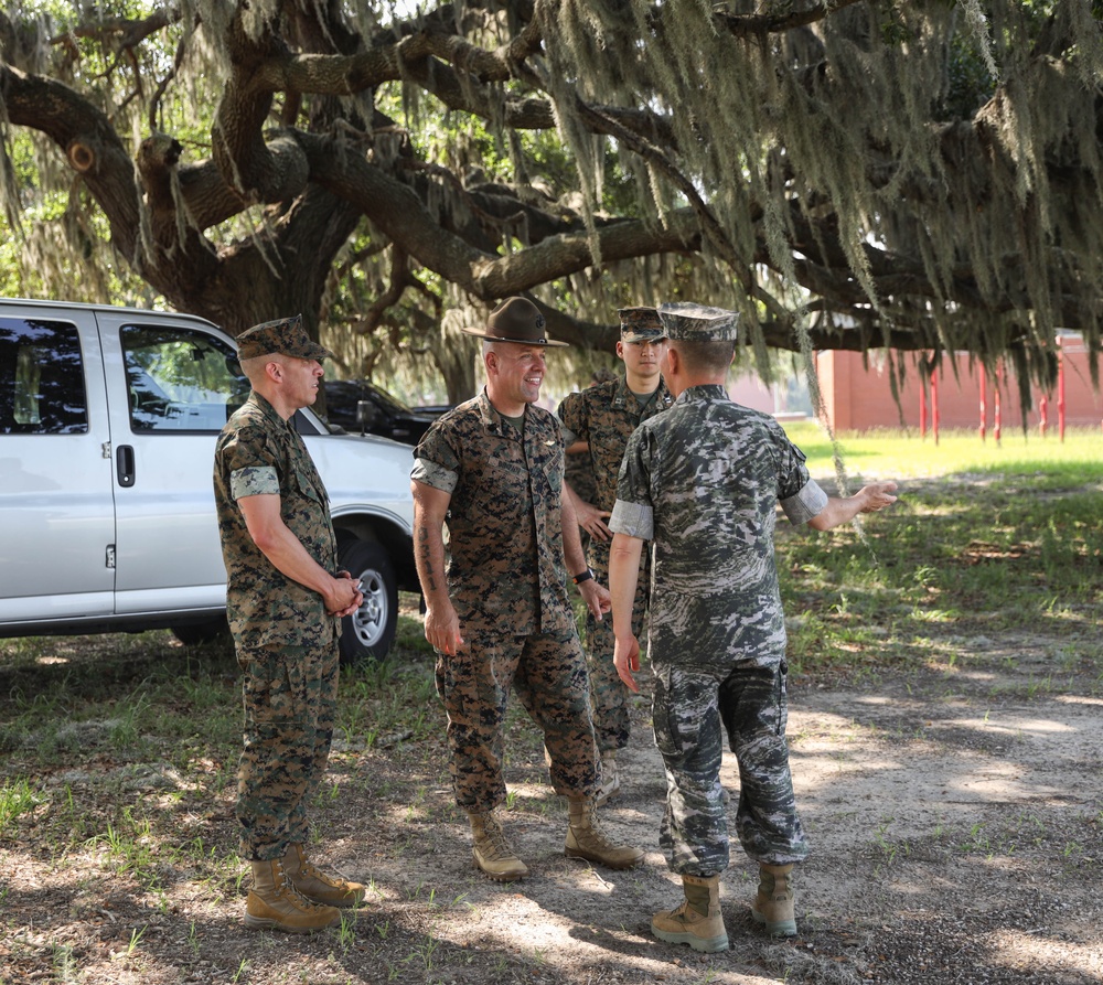 Republic of Korea Sergeant Major of the Marine Corps visits Parris Island