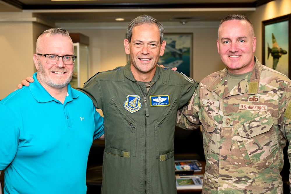 Retired Command Sgt. Maj. Troxell visits PACAF HQ