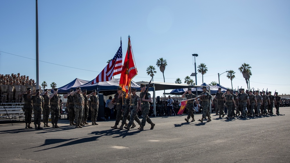 DVIDS - Images - Weapons And Field Training Bn Change Of Command [Image ...