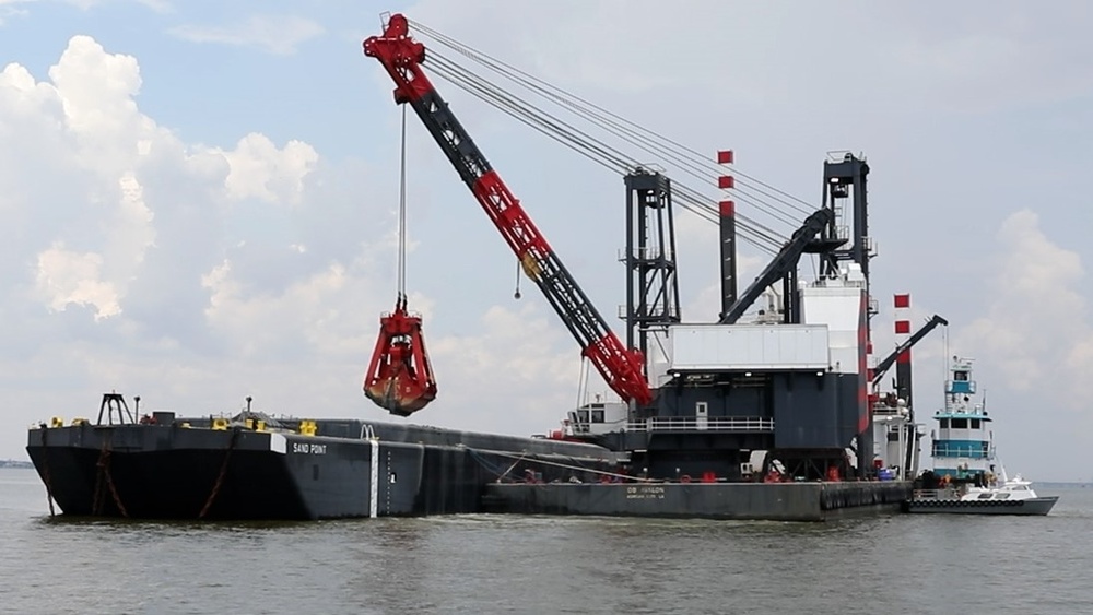 USACE dredging in Houston Shipping Channel