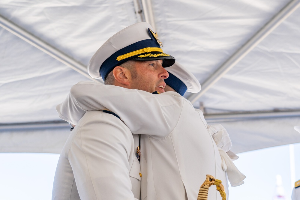 Coast Guard Cutter Alert holds change of command ceremony in Astoria, Oregon