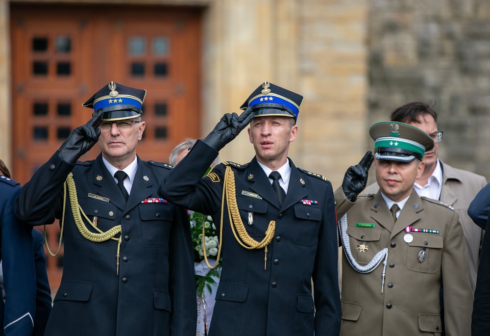 V Corps, USAG Poland attend 1956 Uprising Commemoration