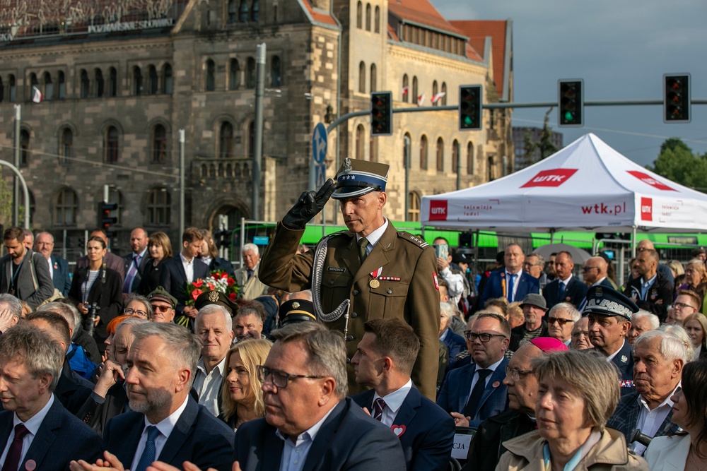 V Corps, USAG Poland attend 1956 Uprising Commemoration