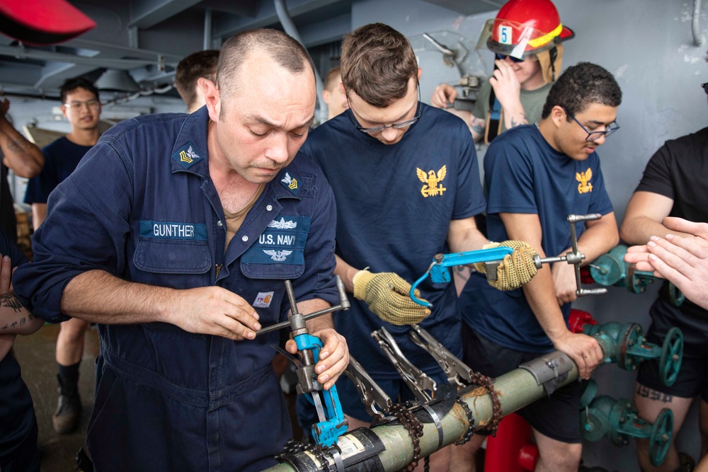 DVIDS - Images - USS Normandy Daily Operations [Image 2 of 4]