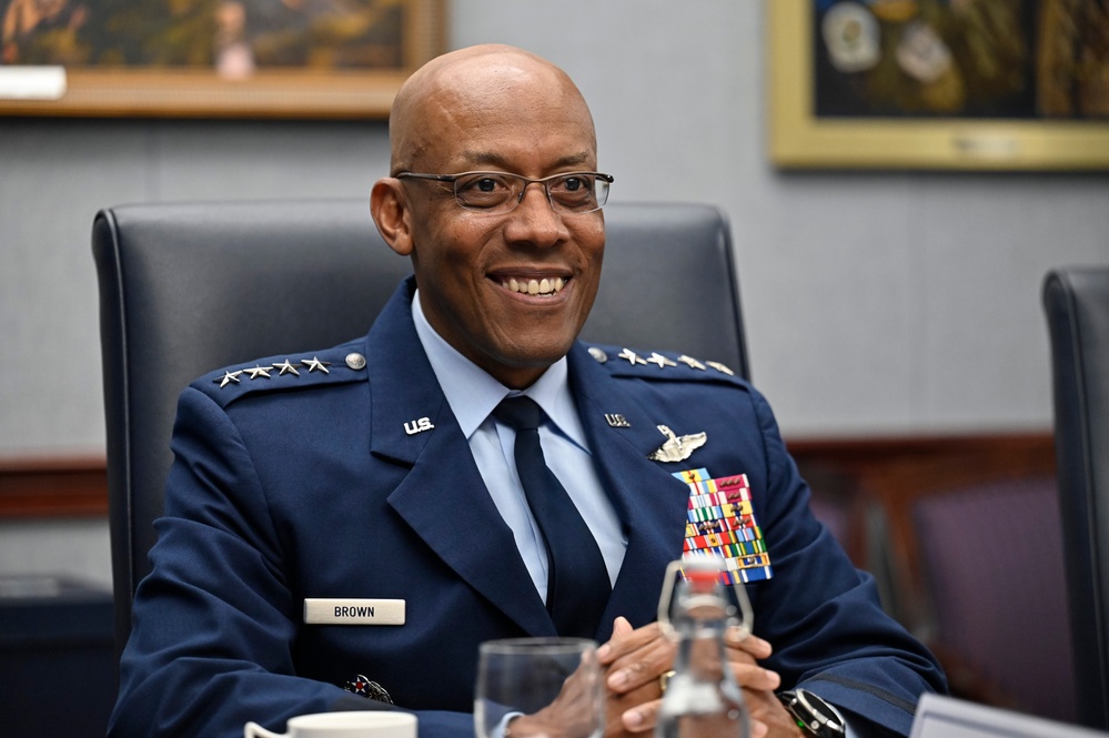 CSAF Brown meets Switzerland Lt. Gen. Süssli