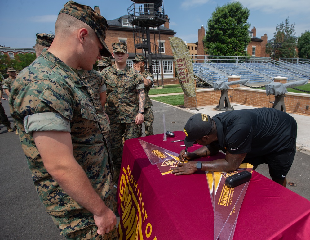 The Washington Commanders visit Marine Barracks Washington