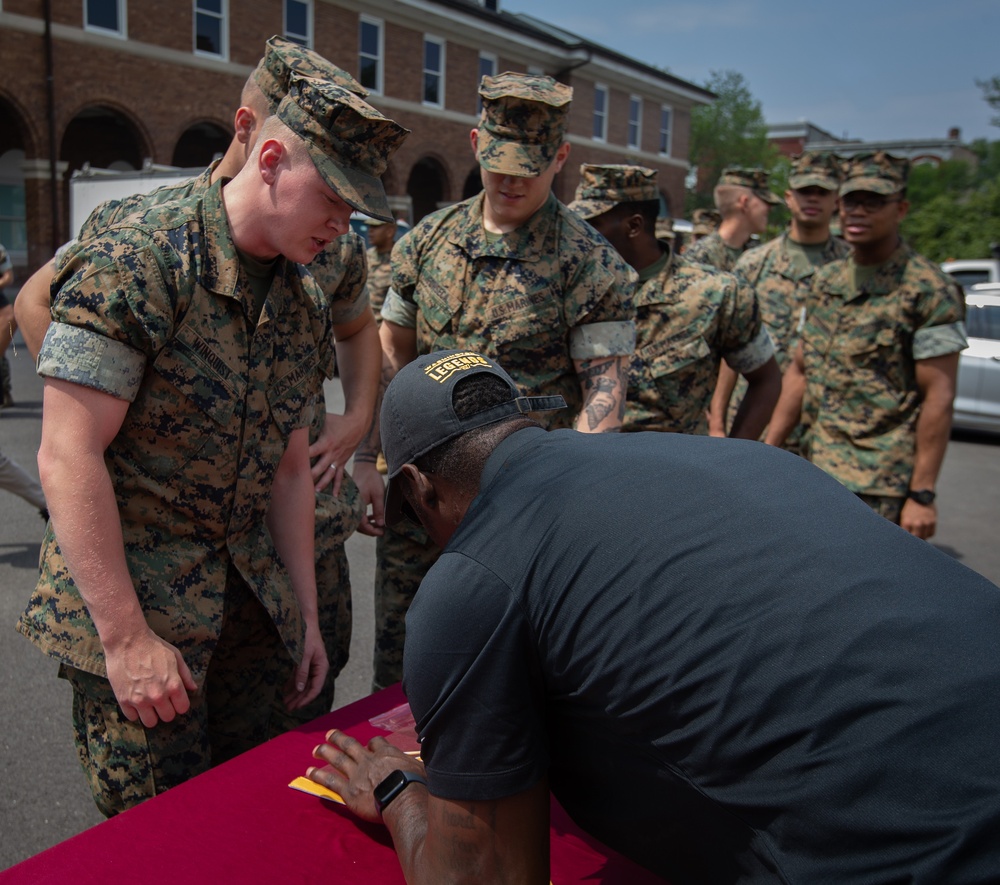 The Washington Commanders visit Marine Barracks Washington