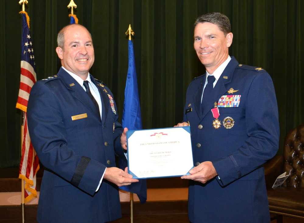 688th Cyberspace Wing change of command