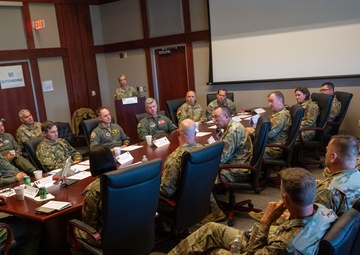 Chief of the Romanian Air Force Staff visits the Red Tails