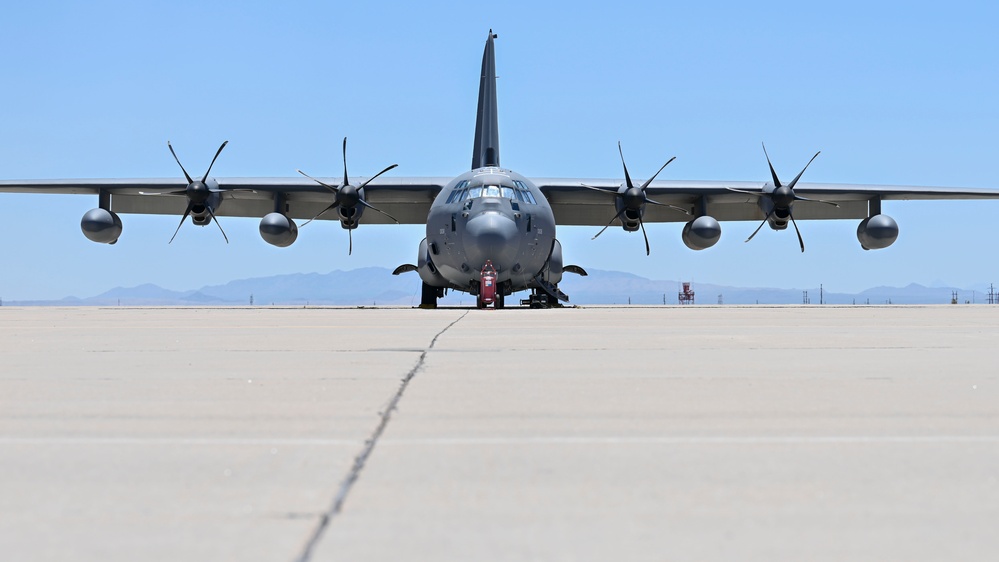 DMAFB Flightline Friday