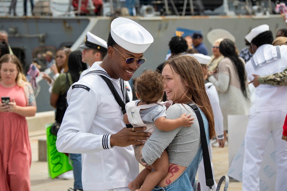 USS Decatur Sailor Greets Family After Returning from Deployment