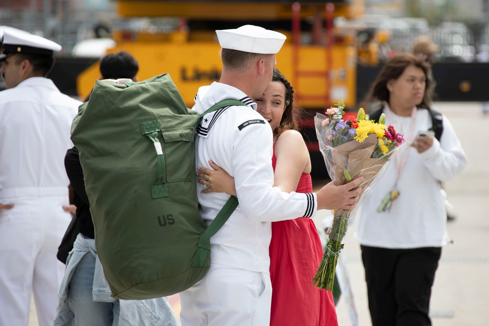 USS Decatur Sailor Greets Family After Returning from Deployment