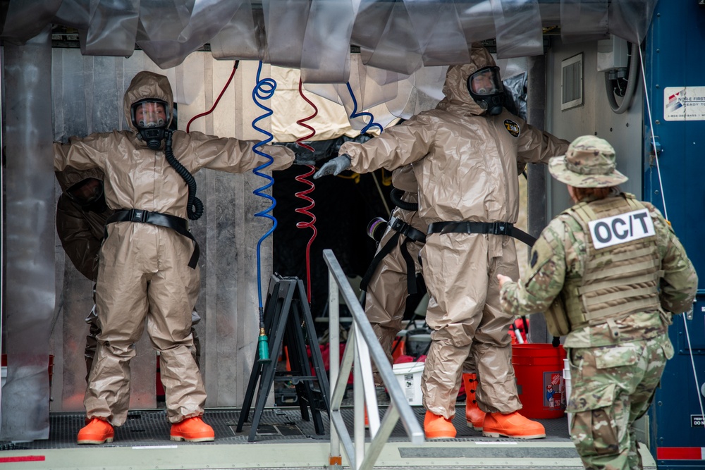 Oregon CERFFP trains for decontamination