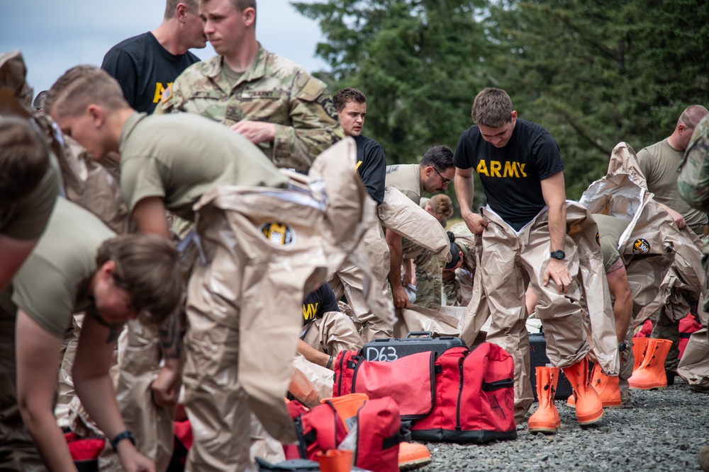 Oregon CERFFP trains for decontamination