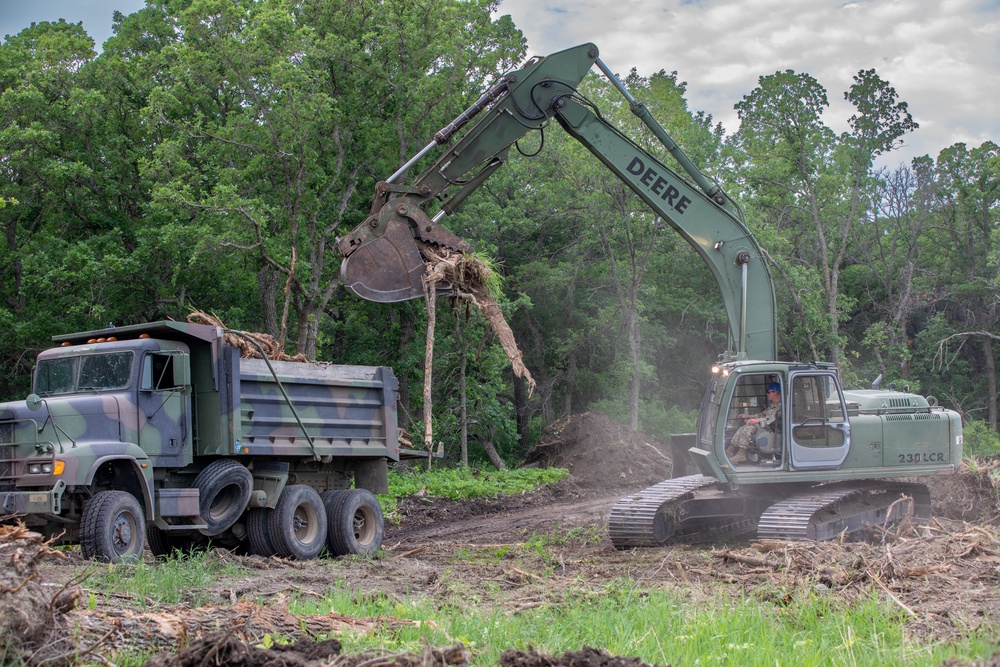 New Hampshire Army National Guard Engineer Units Assist North Dakota National Guard