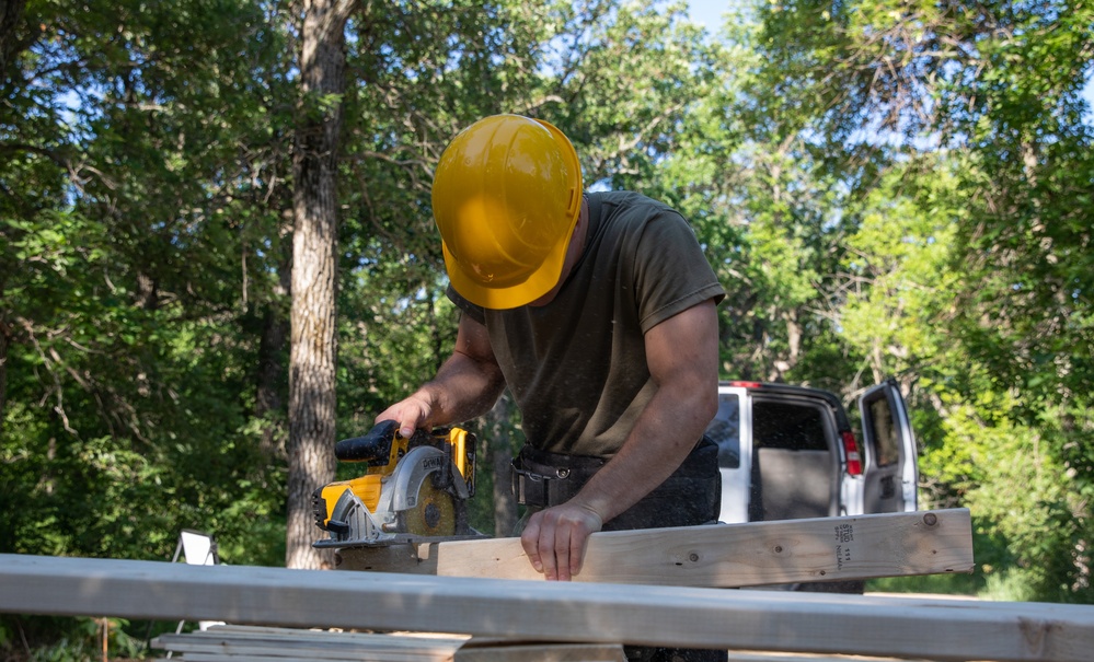 New Hampshire Army National Guard Engineer Units Assist North Dakota National Guard