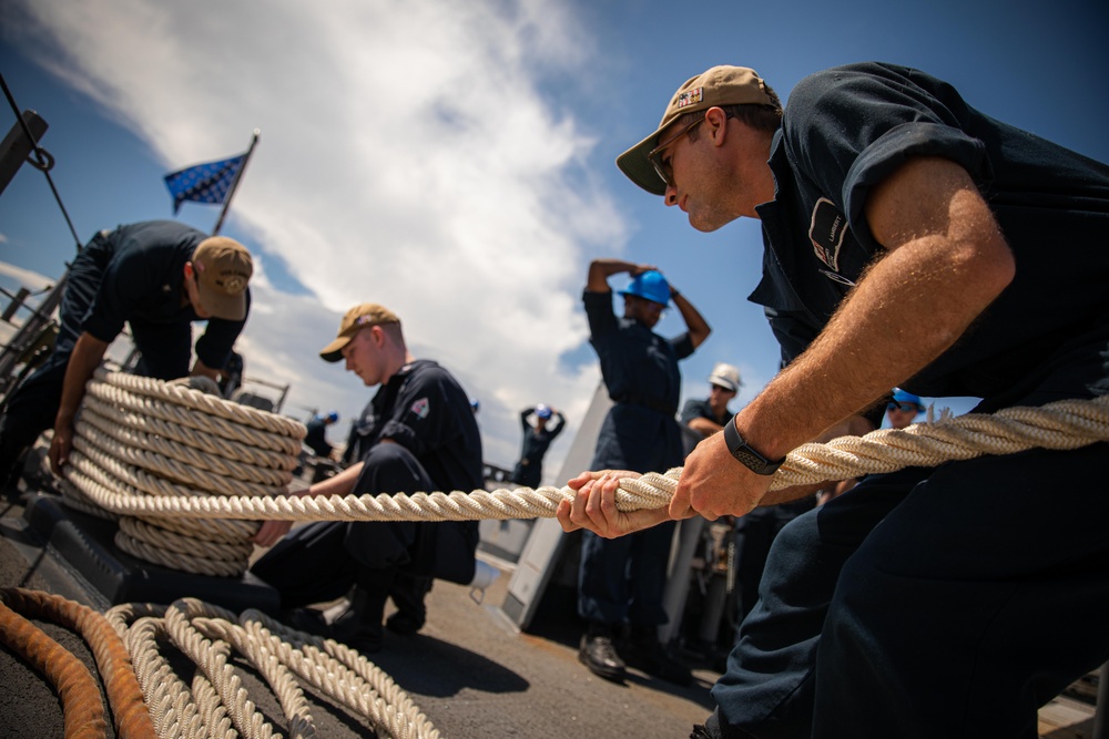 USS Carney (DDG 64) Participates in CSG-4 COMPTUEX
