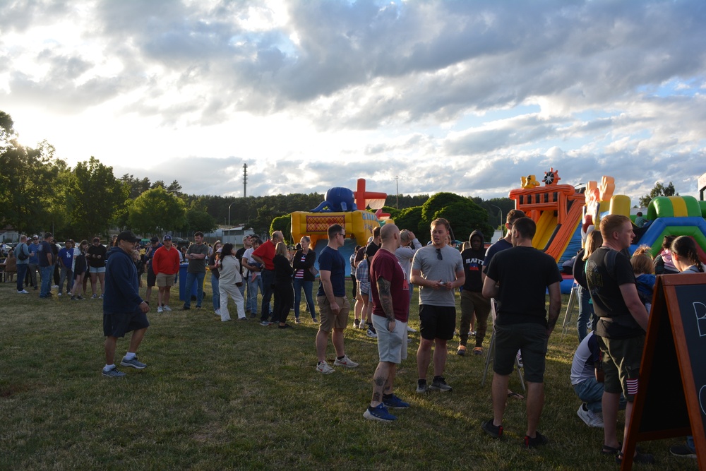 Crowd on Warrior Field