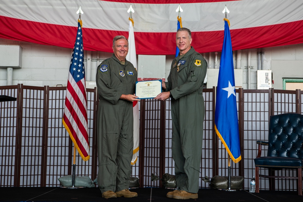 18th Wing changes command