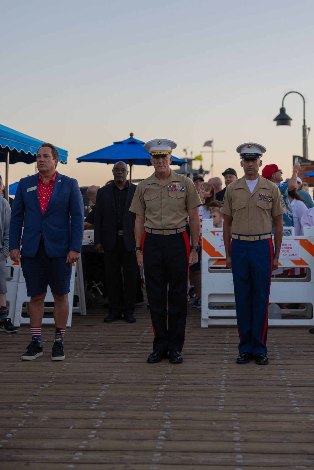 MCI-West CG attends San Clemente’s Annual Fourth of July Celebration