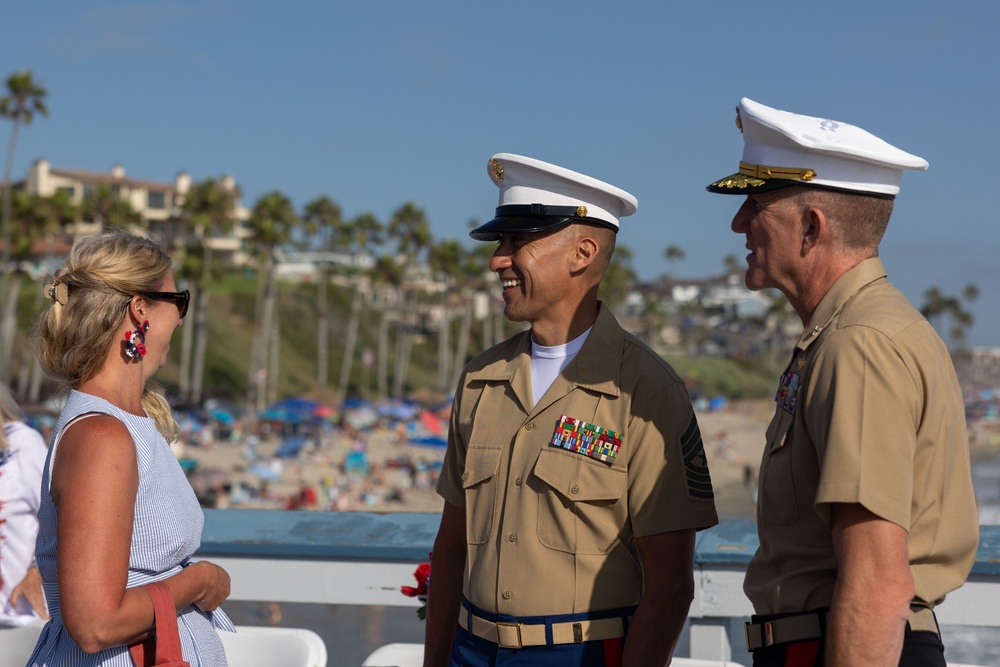 MCI-West CG attends San Clemente’s Annual Fourth of July Celebration