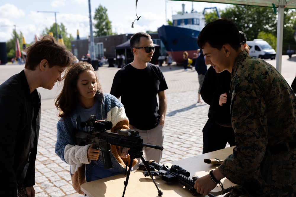 MRC at Estonian Navy Day Celebrations [15 of 15]