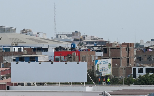 U.S. Air Force First: A-10s refuel at Chiclayo, Peru
