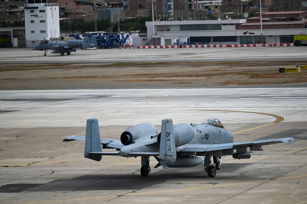 U.S. Air Force First: A-10s refuel at Chiclayo, Peru