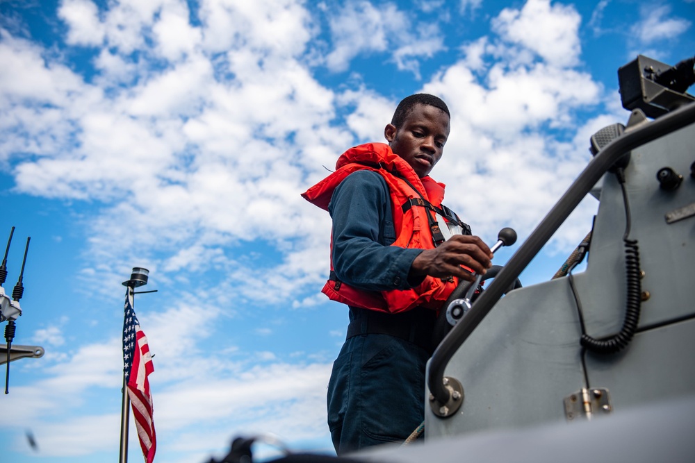 USS Laboon (DDG 58) Participates in CSG-4 COMPTUEX