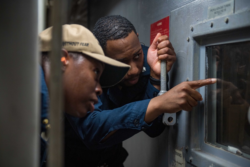 USS Laboon (DDG 58) Participates in CSG-4 COMPTUEX