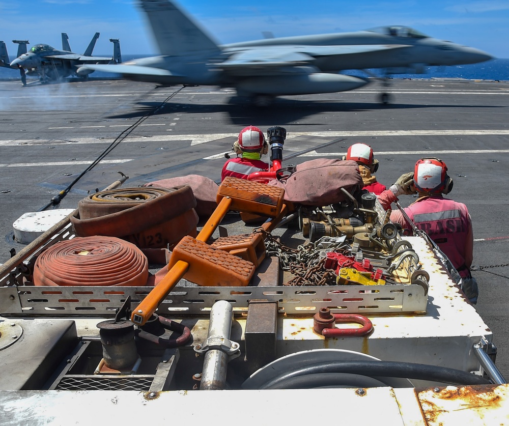 USS Ronald Reagan (CVN 76) conducts flight operations