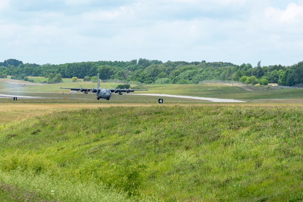 U.S. Airmen with the 182nd Airlift Wing return to Peoria from exercise Air Defender 2023