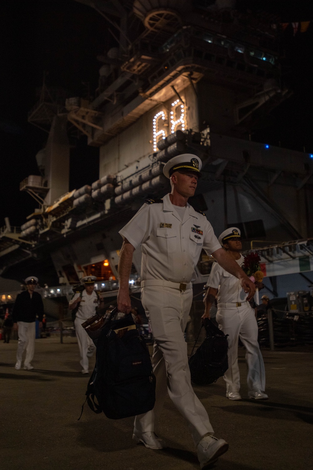 Nimitz Returns to Home Port