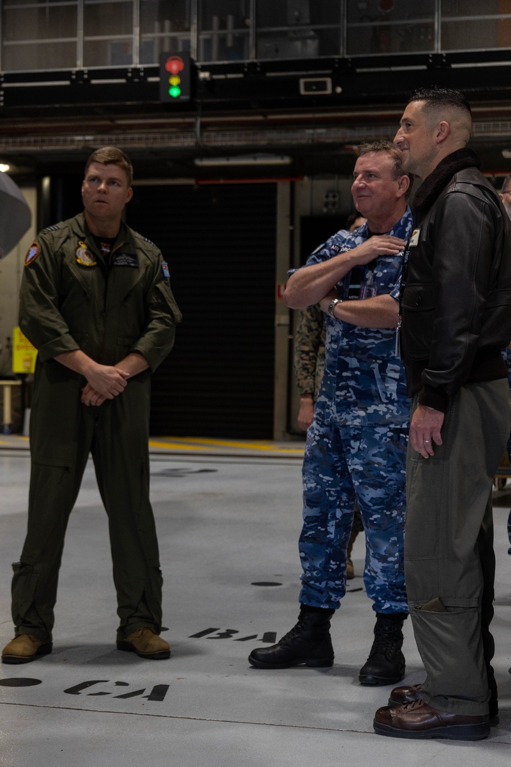 Australian Air Combat Group Commander and U.S. Marine Squadron Commander discuss bilateral training