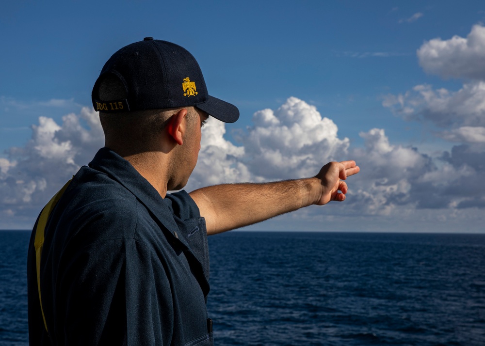 USS Rafael Peralta (DDG 115) conducts a man overboard drill