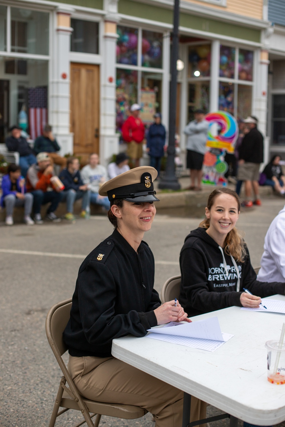 USS Oscar Austin CMC Judges Local Holiday Pet Show