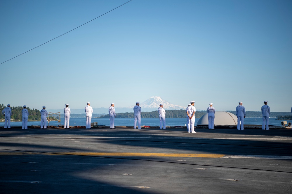 Nimitz Returns to Home Port