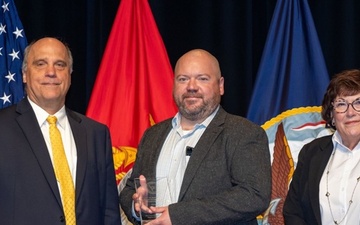 MARINE CORPS ENGINEER WINS TOP AWARD FOR CUTTING-EDGE MISSILE DEFENSE SYSTEM