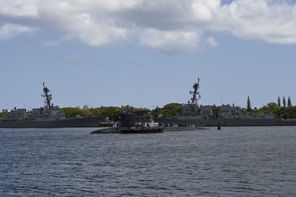 USS Illinois Returns