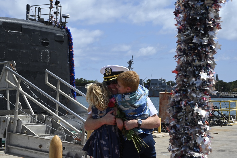 USS Illinois Returns