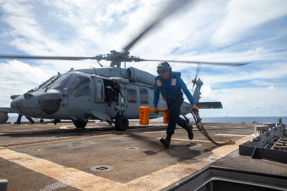 USS Antietam (CG 54) Flight Operations