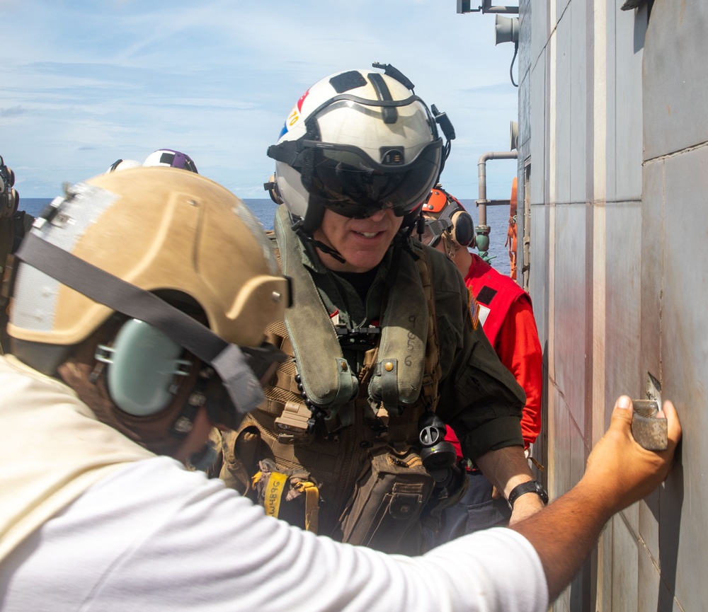 Rear Adm. Hannifin Arrives Onboard USS Antietam (CG 54)