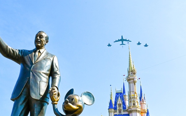 Air Force 4th of July Disney World Flyover