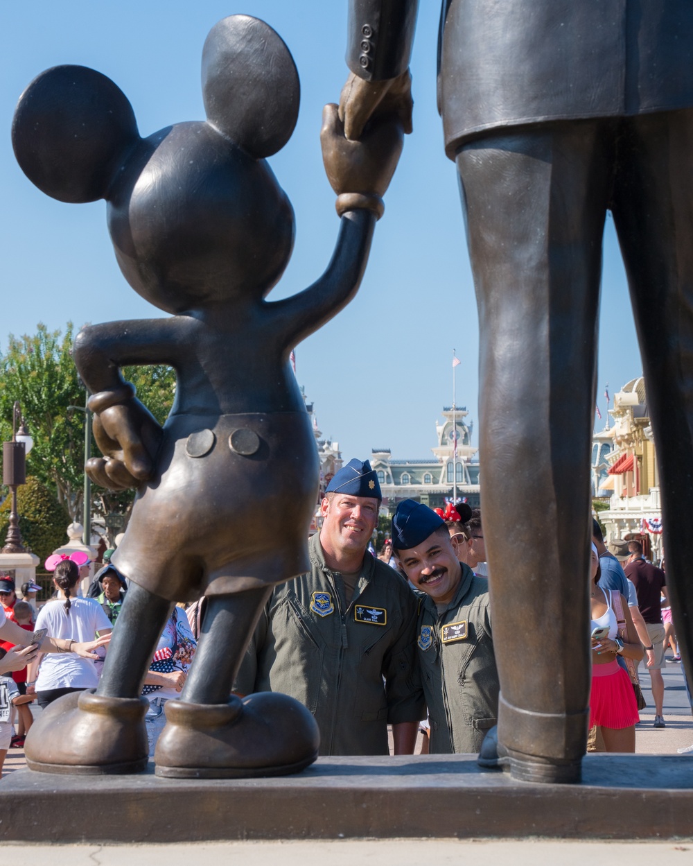 Air Force soars over Disney World for Fourth of July