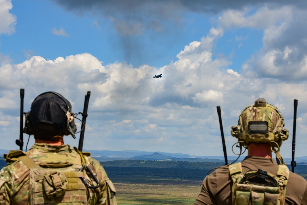 Joint F-15E training at Grafenwoehr