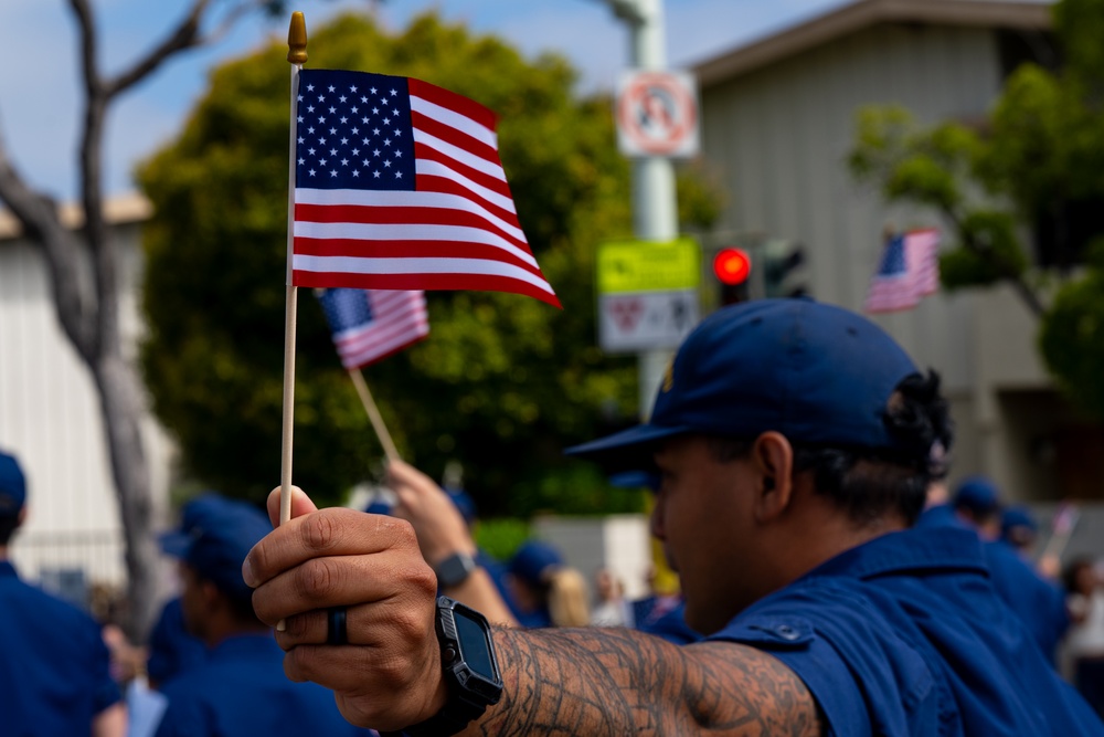 Coast Guard participates in the Alameda Independence Day Parade