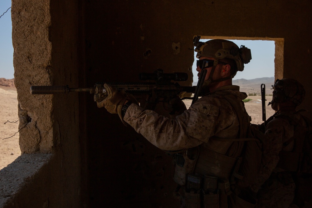 U.S. Marines conduct squad maneuver drills during Intrepid Maven 23.4