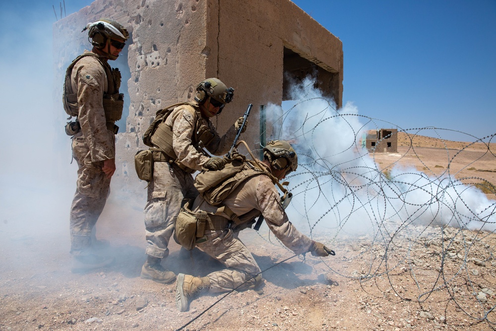 U.S. Marines conduct squad maneuver drills during Intrepid Maven 23.4